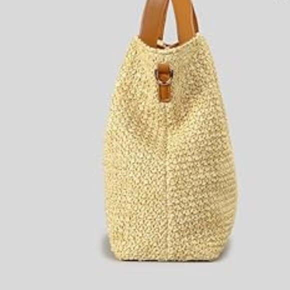 Neiman Marcus Paris Milano Quilted Tote Bag - Picture 5 of 6